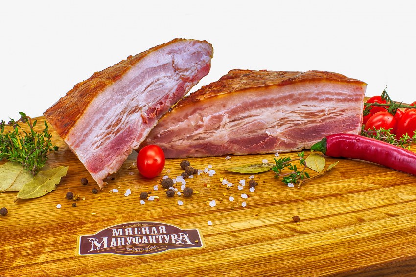 Грудинка варено копченая