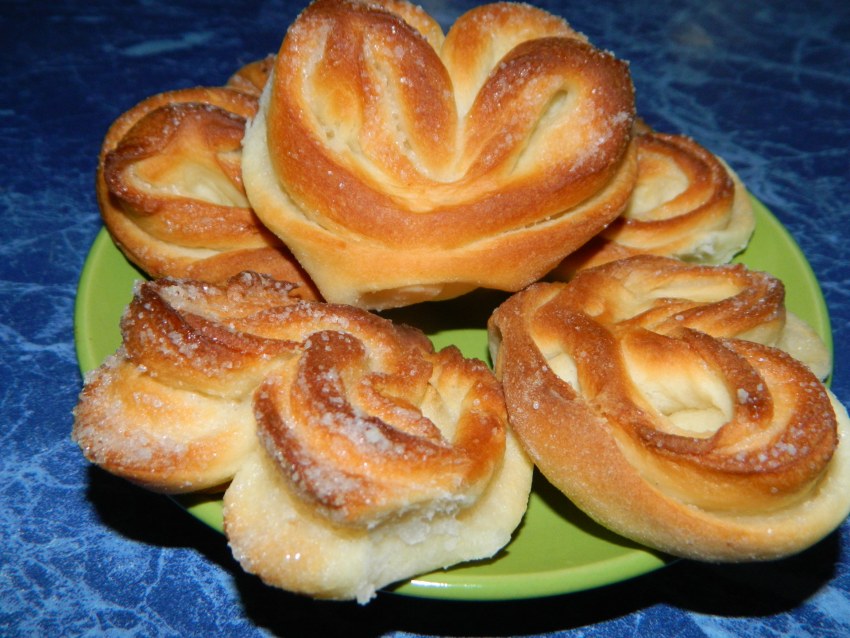 Булочка плюшка