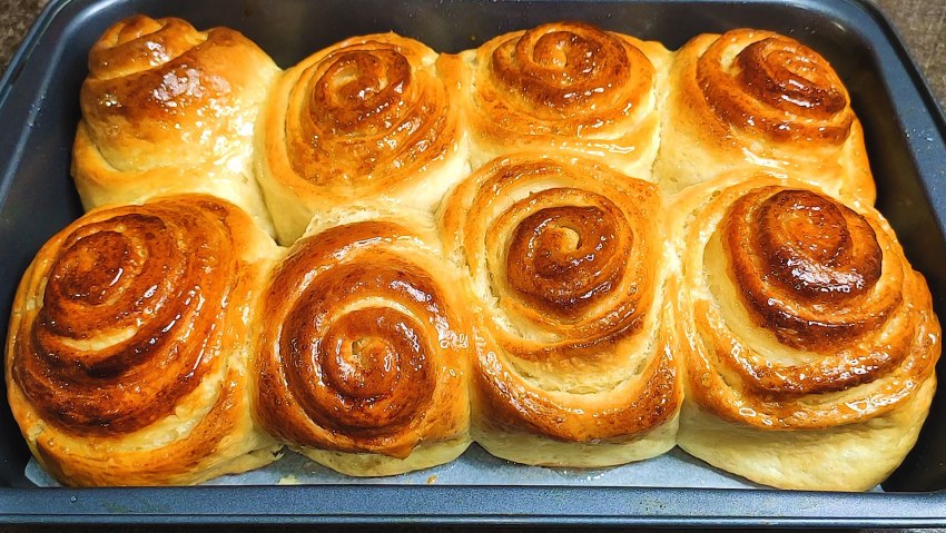 Булочки с сахаром