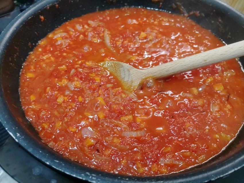 Рыба под маринадом из моркови и лука