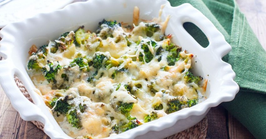 Запеканка с брокколи и курицей