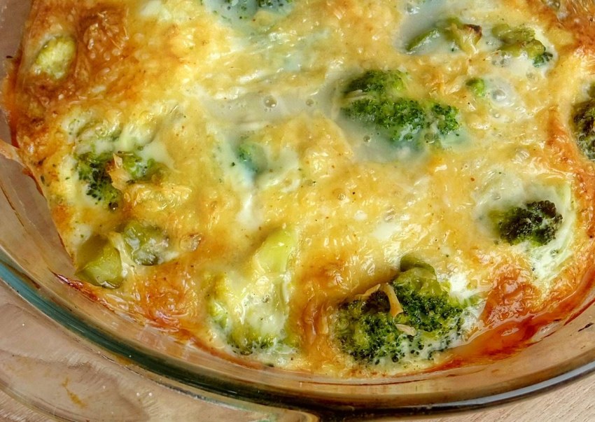 Запеканка с брокколи и курицей