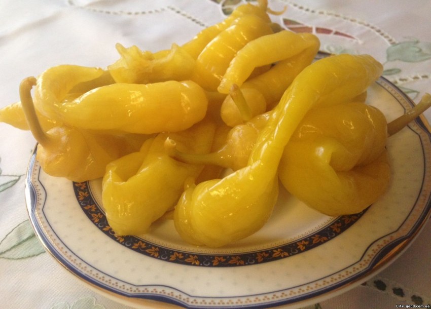 Перец зеленый острый маринованный