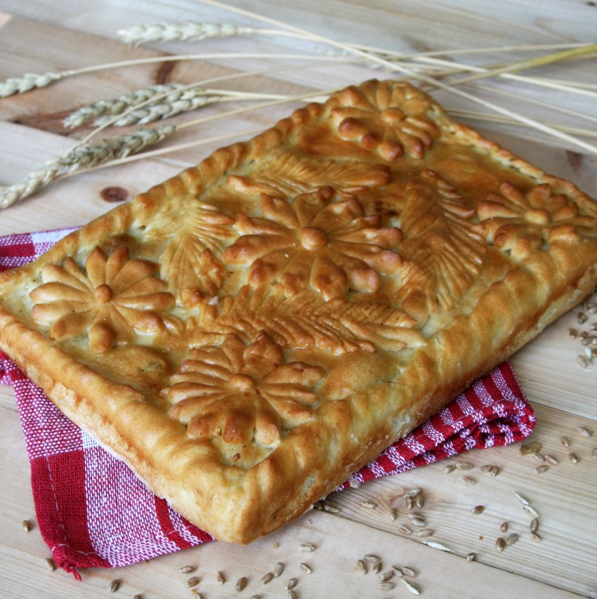 Кулебяка с луком