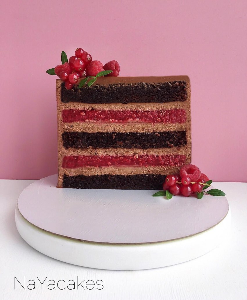 Торта "красный бархат" (Red Velvet).