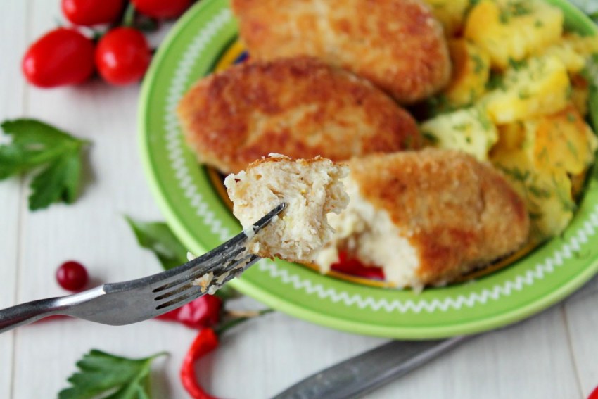 Рыбные котлетки с манкой.
