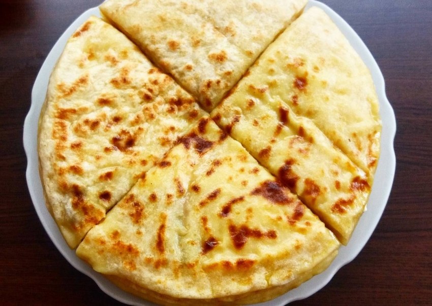 Хычины лепешки с картошкой и сыром