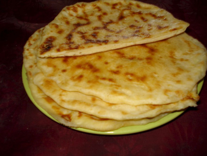 Пирог с сыром и зеленью