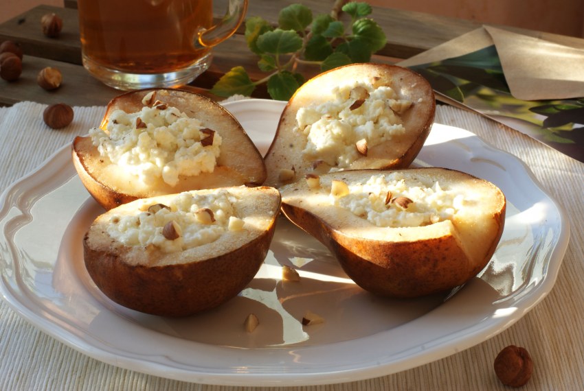 Груши запеченные с рокфором