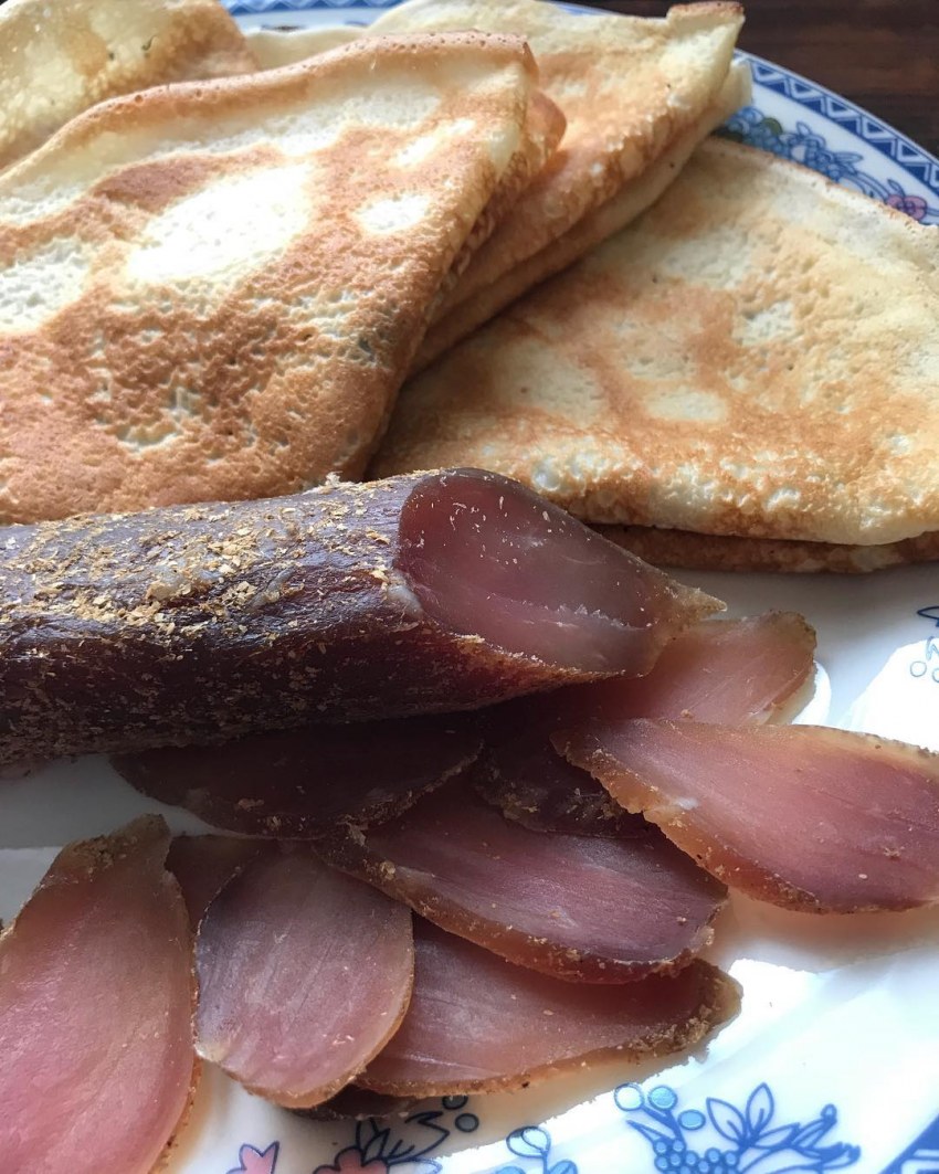 Вяленое мясо в перце
