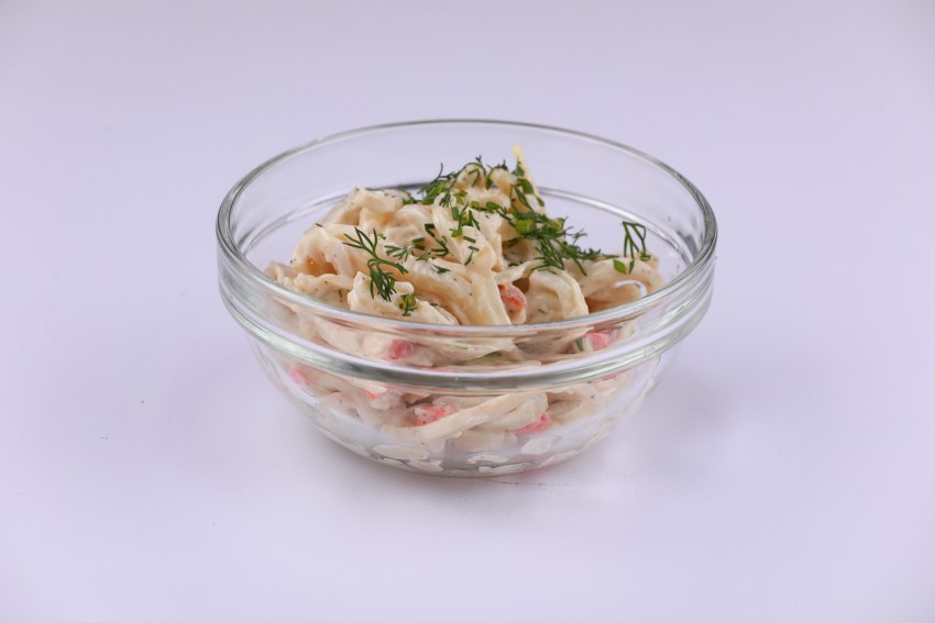 Салатики с кальмарами