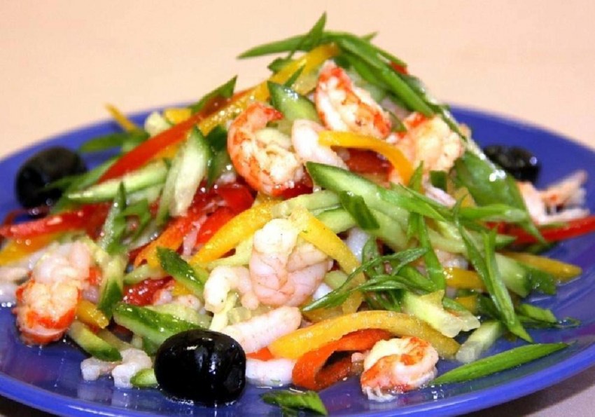 Салат Королевский с креветками и кальмарами