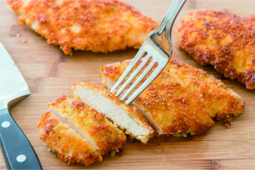 Куриное филе в панировочных сухарях