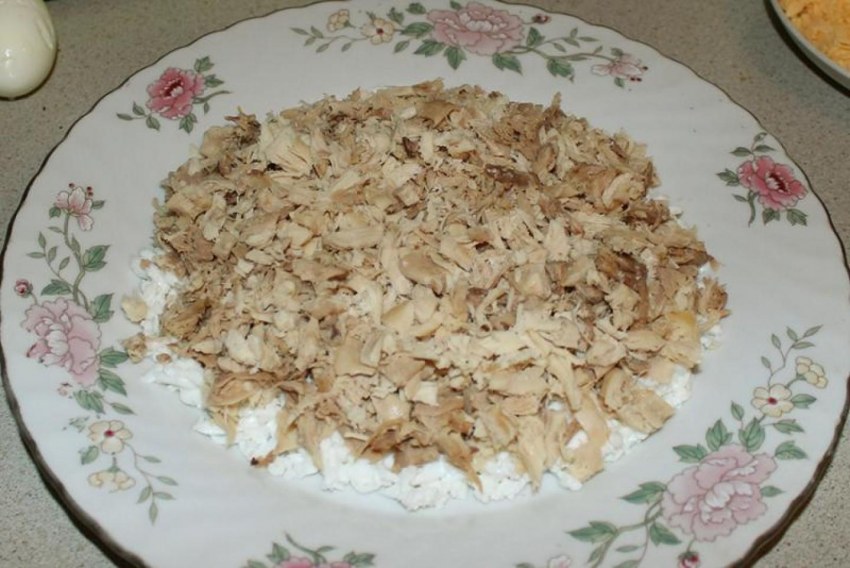 Салат с плавленным сыром