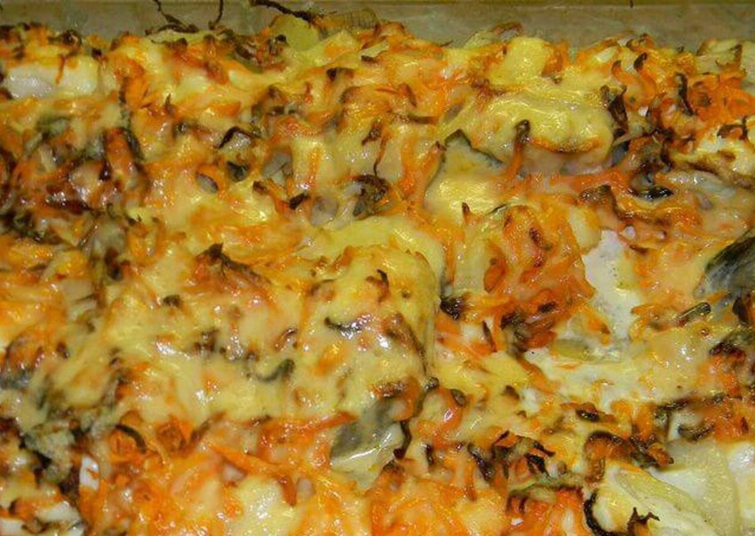 Картофель с рыбой в духовке