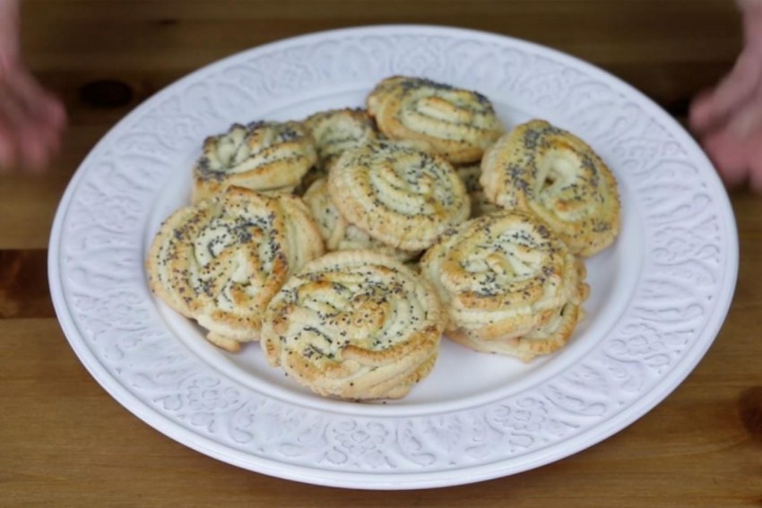 Печеньки с белым маком