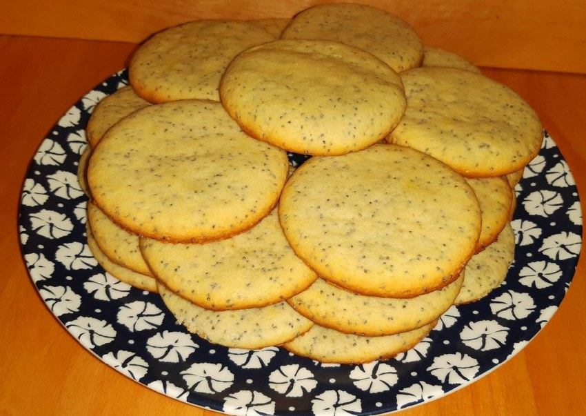 Печенье из маргарина с маком