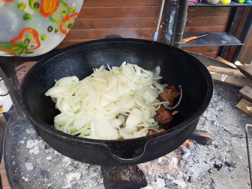 Блюда в афганском казане