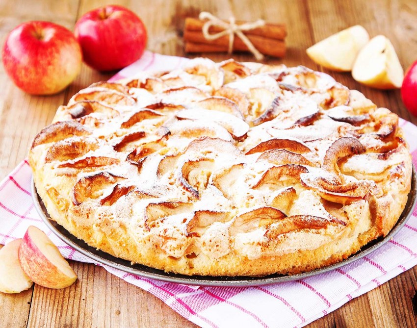 Продукты для шарлотки с яблоками