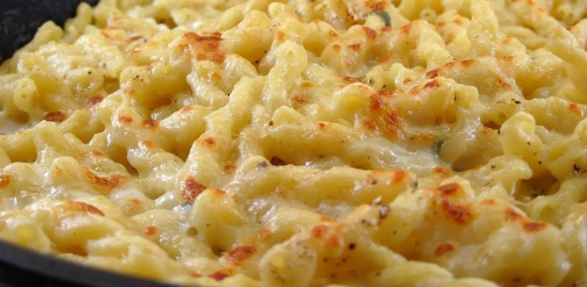 Макароны запеченные с сыром