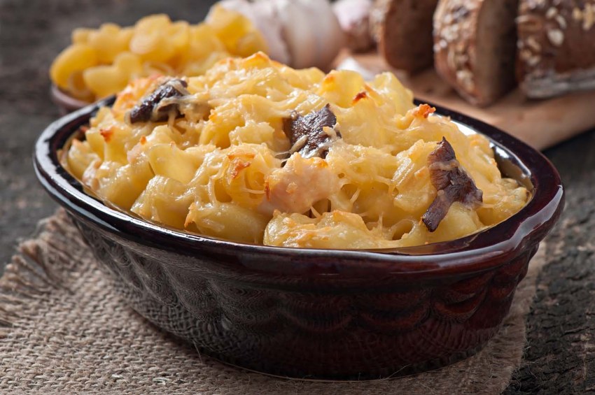 Макароны, запеченные с грибами