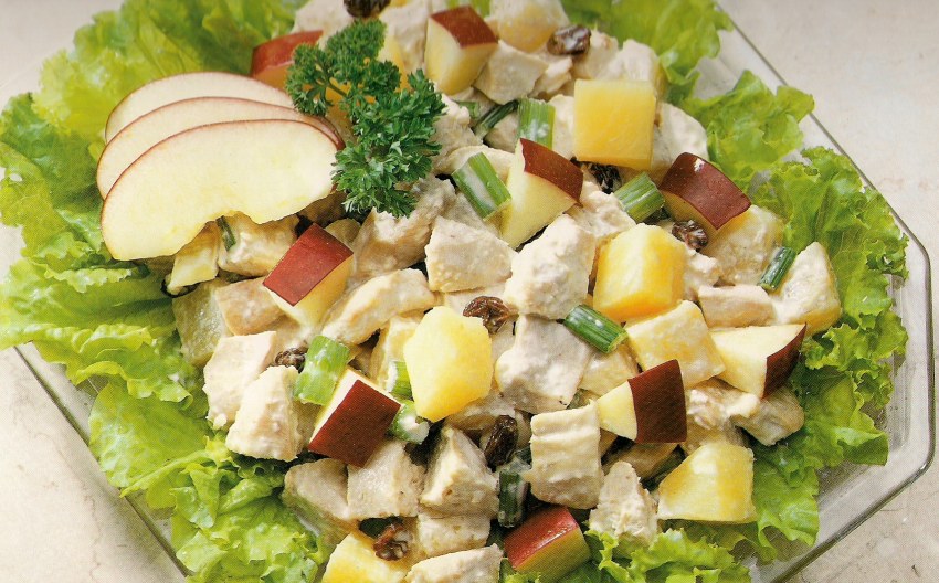 Салат Гавайский курицей ананасами