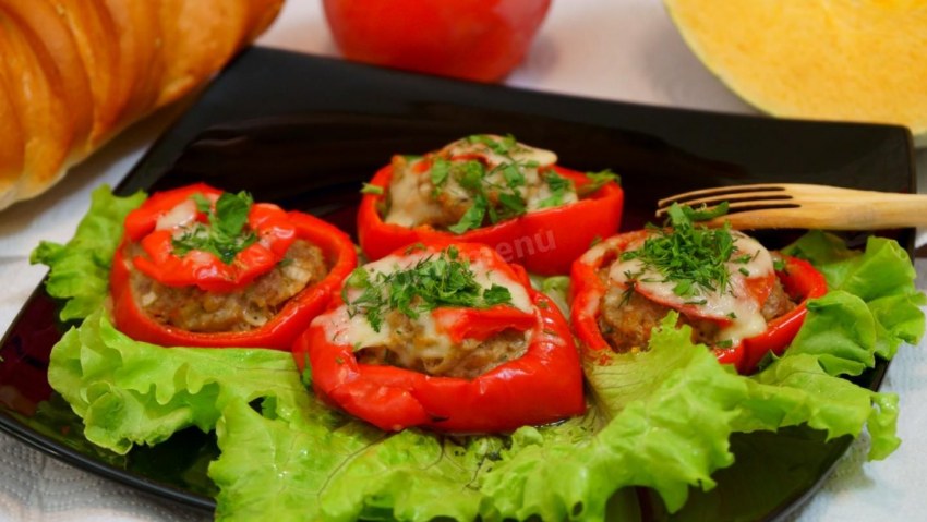 Перец фаршированный грибами