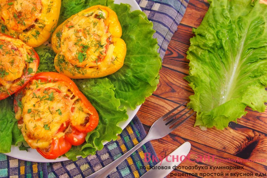 Перец фаршированный курицей
