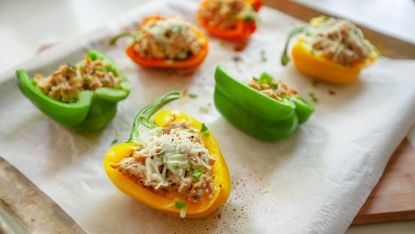 Фаршированные перцы перловкой, грибами,