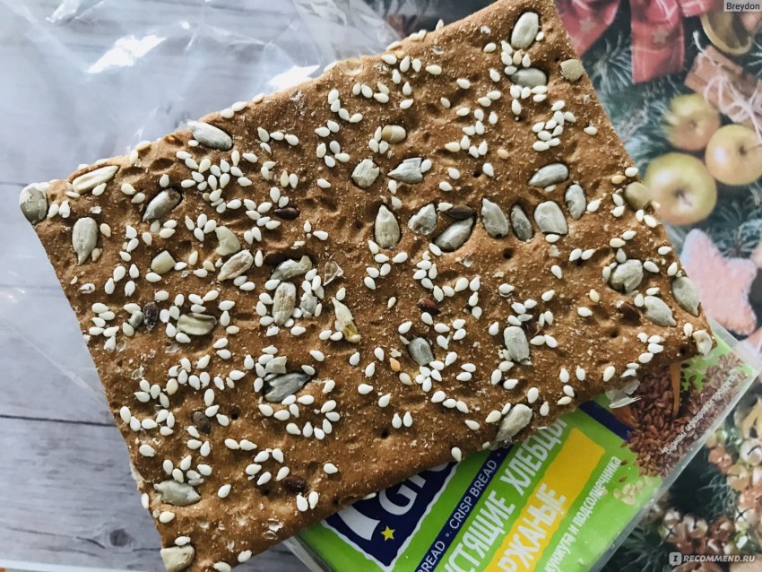 Хлебцы с семечками и кунжутом