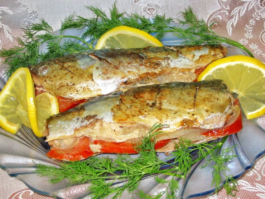 Скумбрия фаршированная овощами