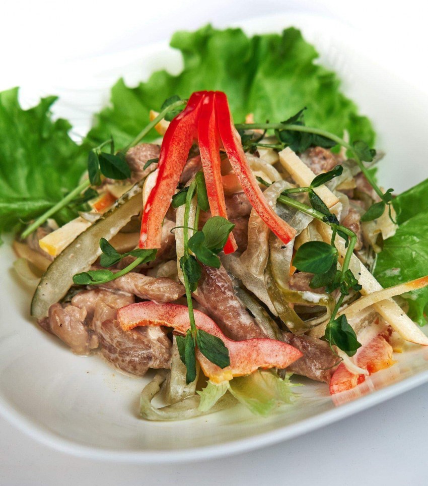 Салат Пражский с курицей