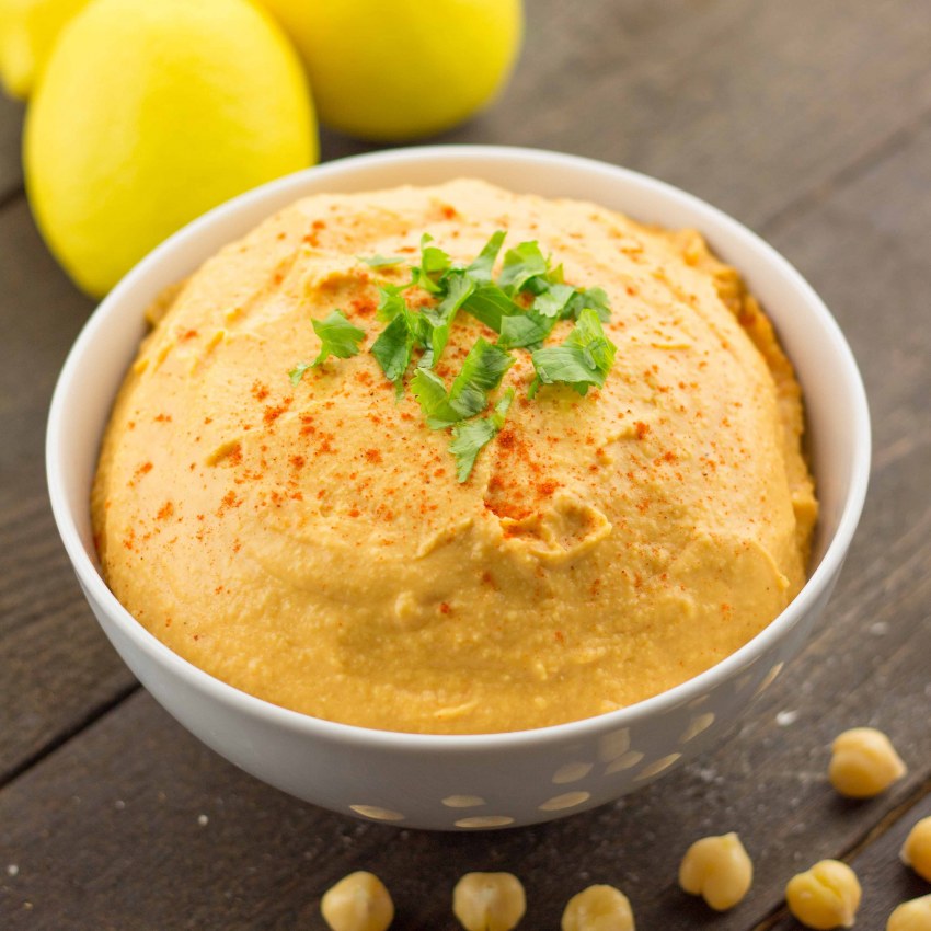 Хумус со снегом из кунжутное масло
