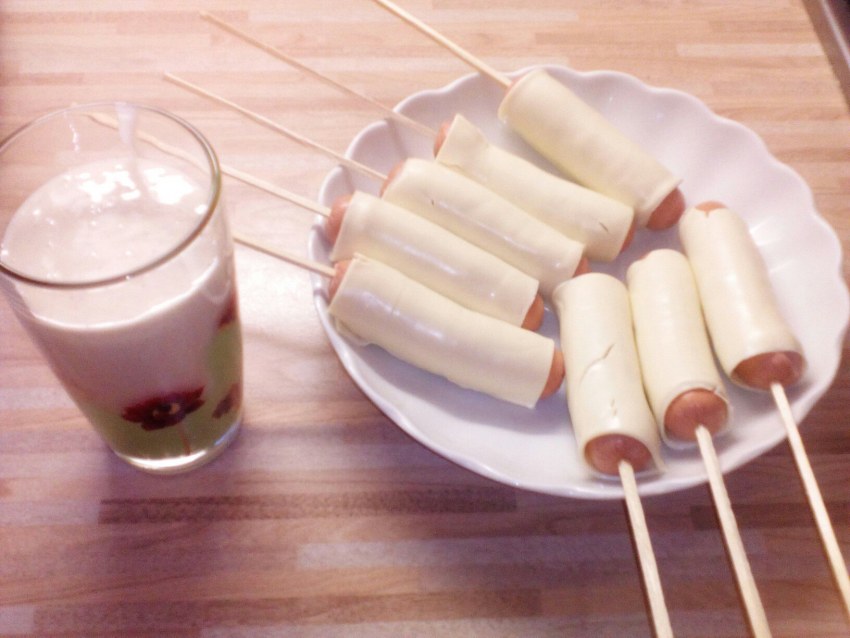 Мужские булки с сосиской