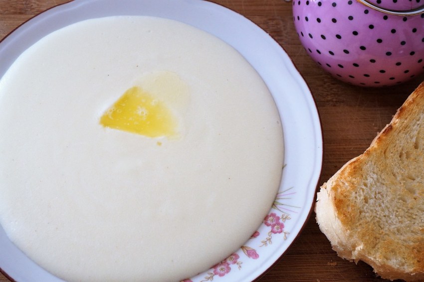 Манная каша густая