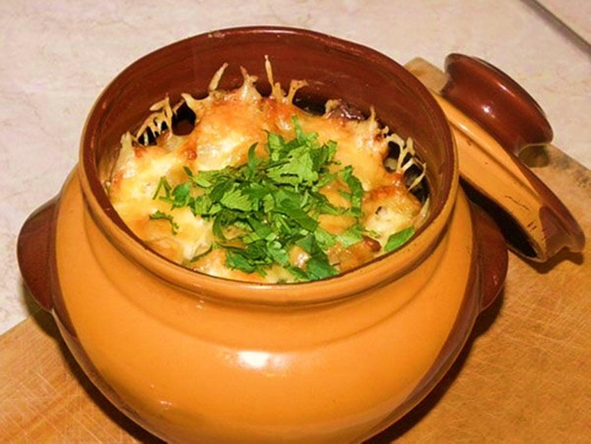 Картофель с шампиньонами в сметане