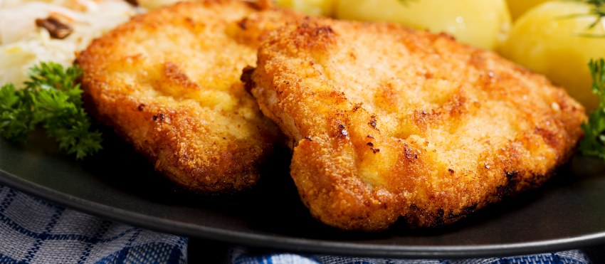 Мясо в панировочных сухарях