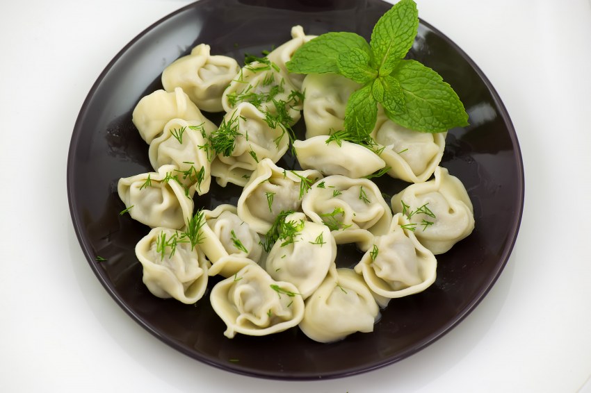 Манты в мантышнице