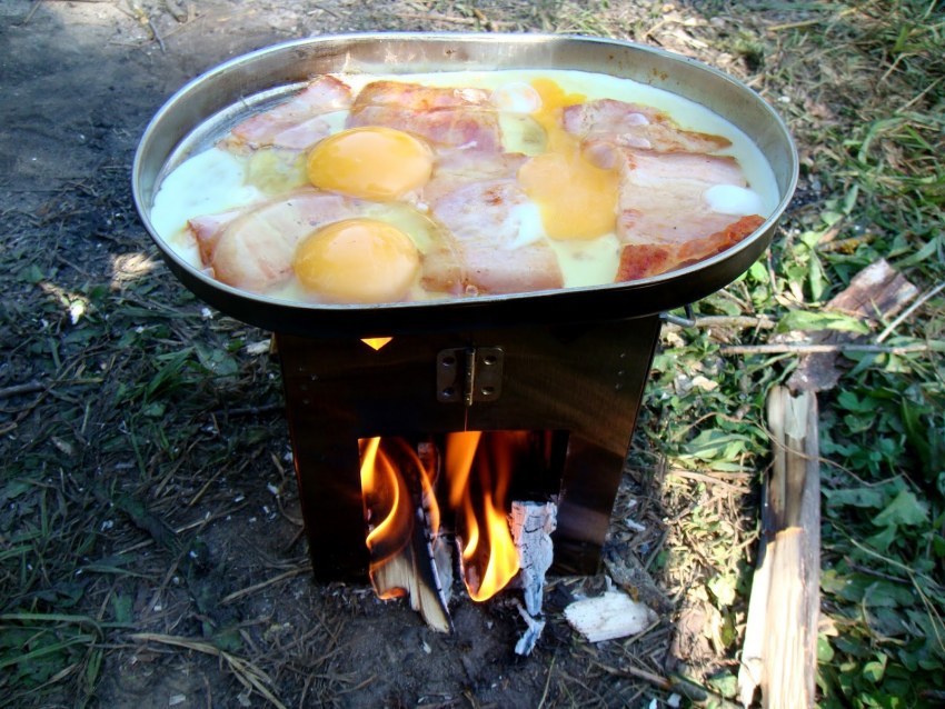 Яичница на костре