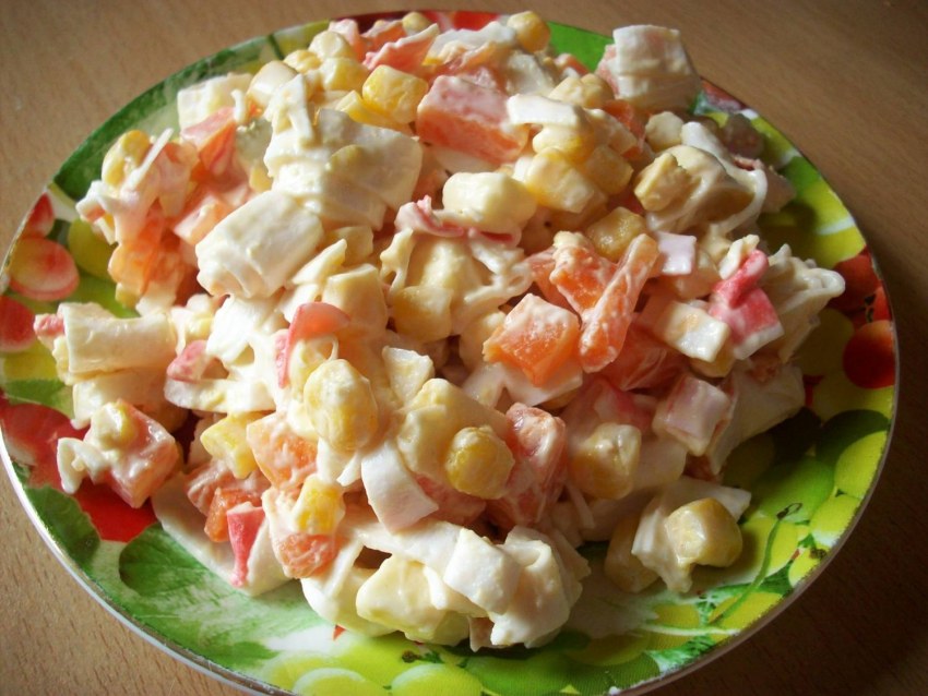 Салат скрабовами полочками
