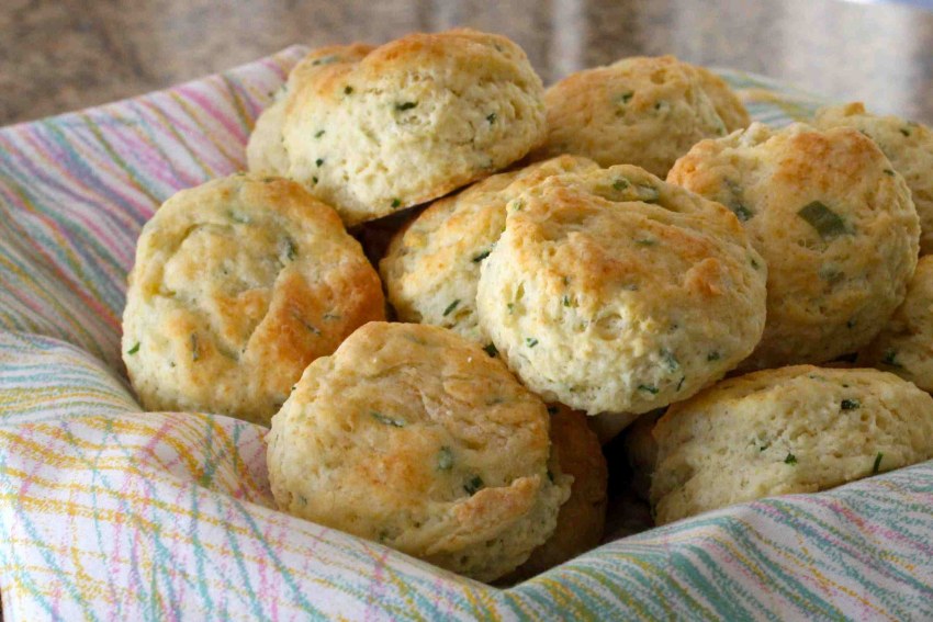 Нежное печенье с кокосовой стружкой