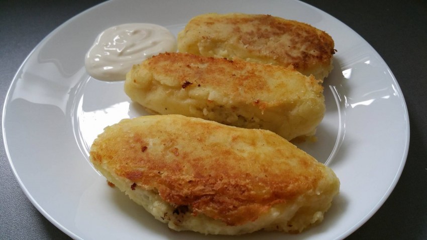Зразы картофельные с фаршем