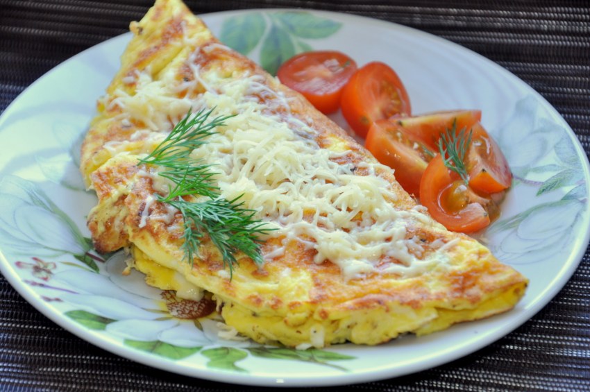 Омлет с сыром
