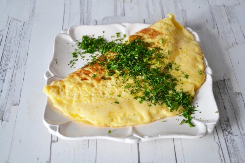 Омлет с сыром
