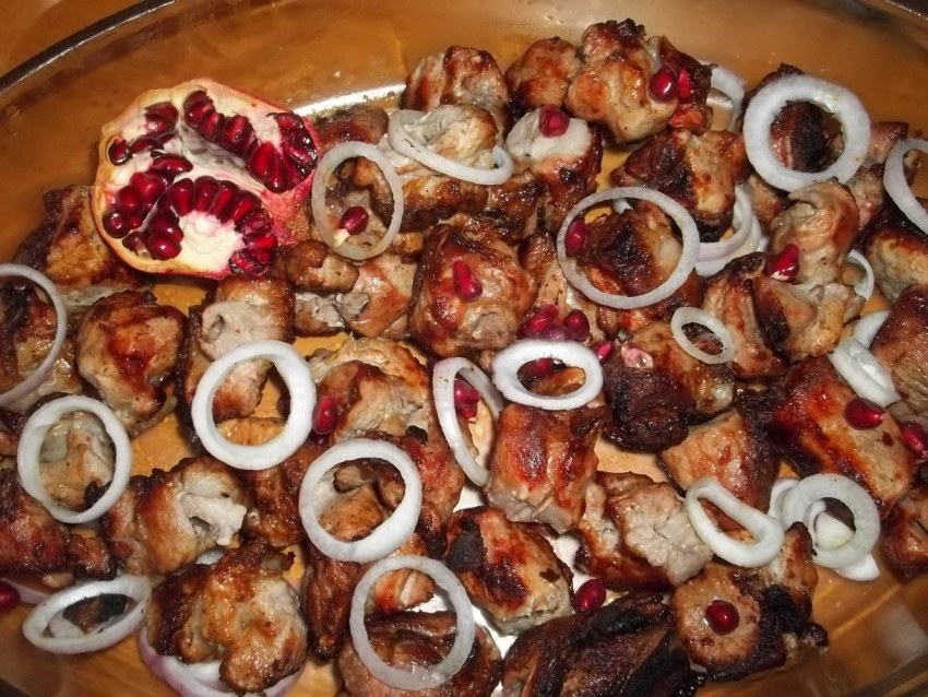 Шашлык в гранатовом соке