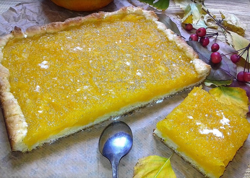 Открытый пирог из песочного теста