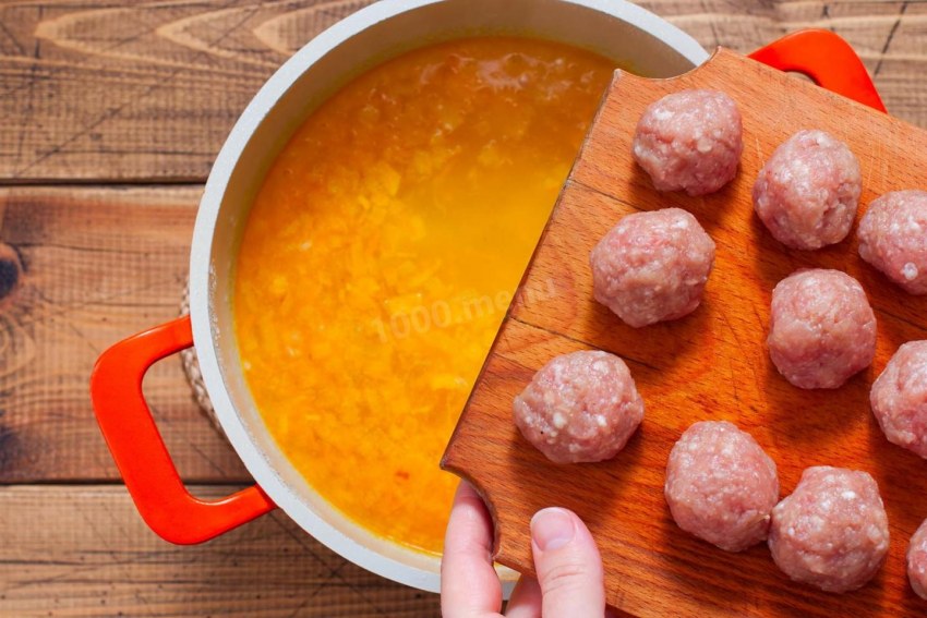 Руки и фрикадельки