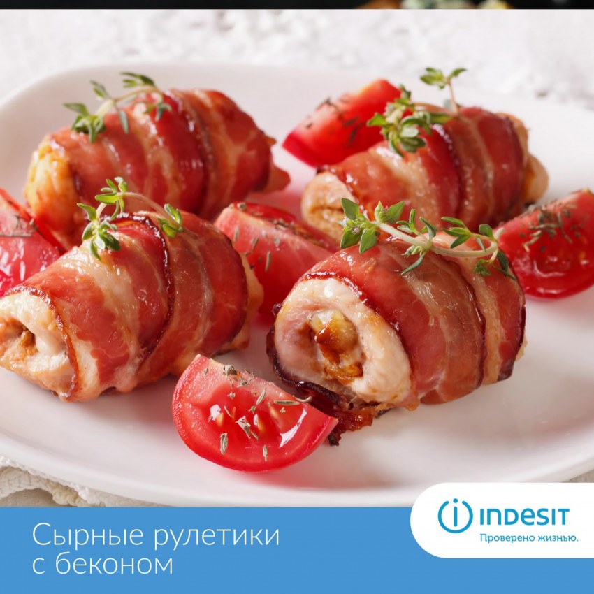 Куриные рулетики в беконе