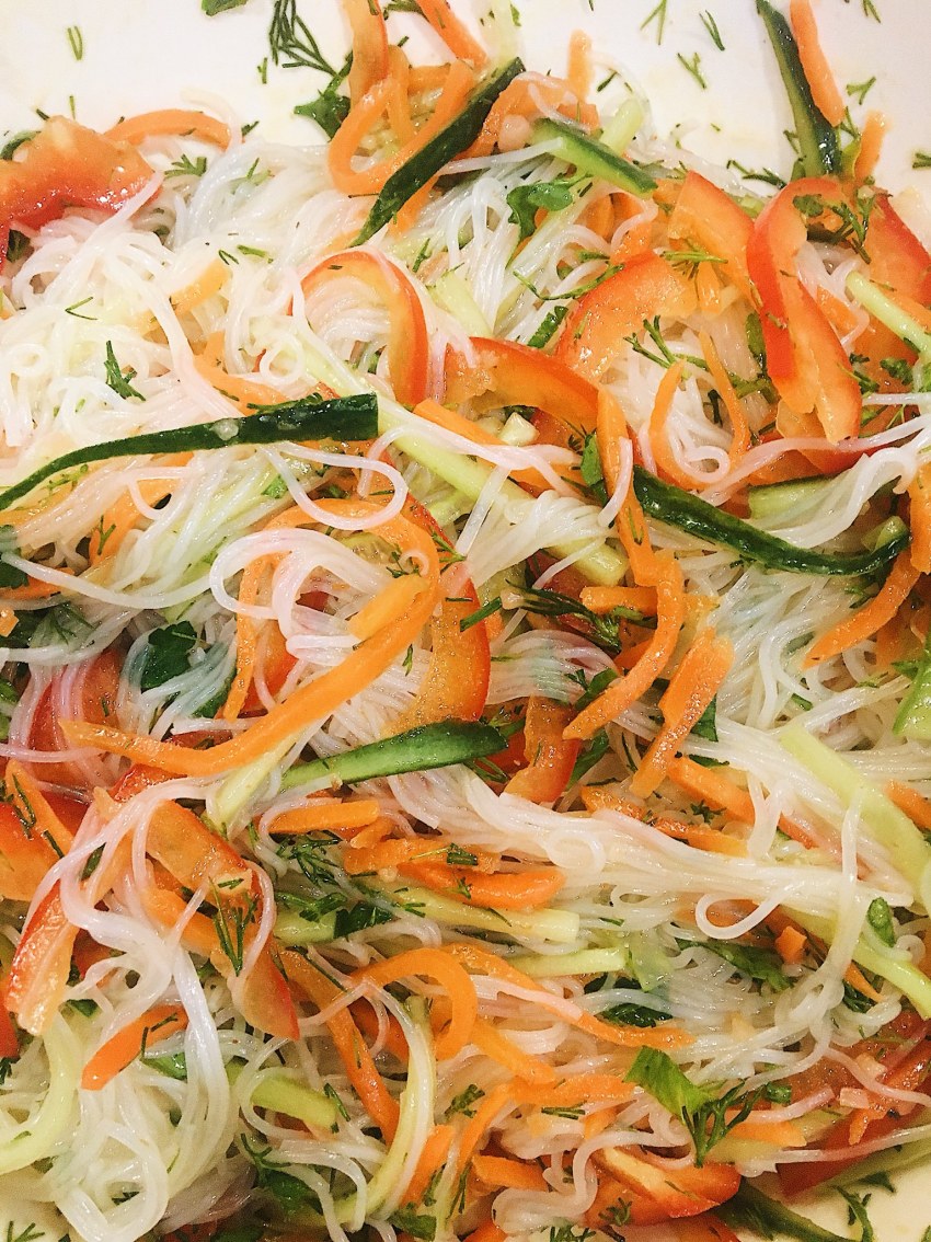 Фунчеза салат с овощами