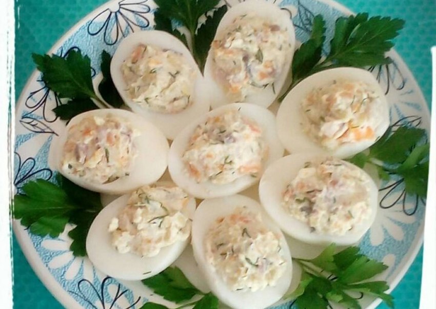 Французские фаршированные яйца